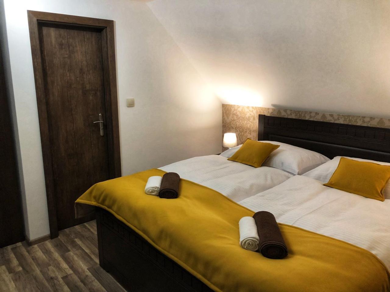 Villa Rustica Besenova Bagian luar foto