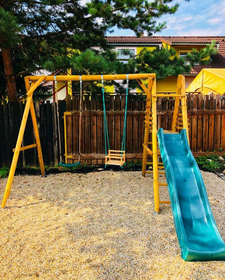 Villa Rustica Besenova Bagian luar foto