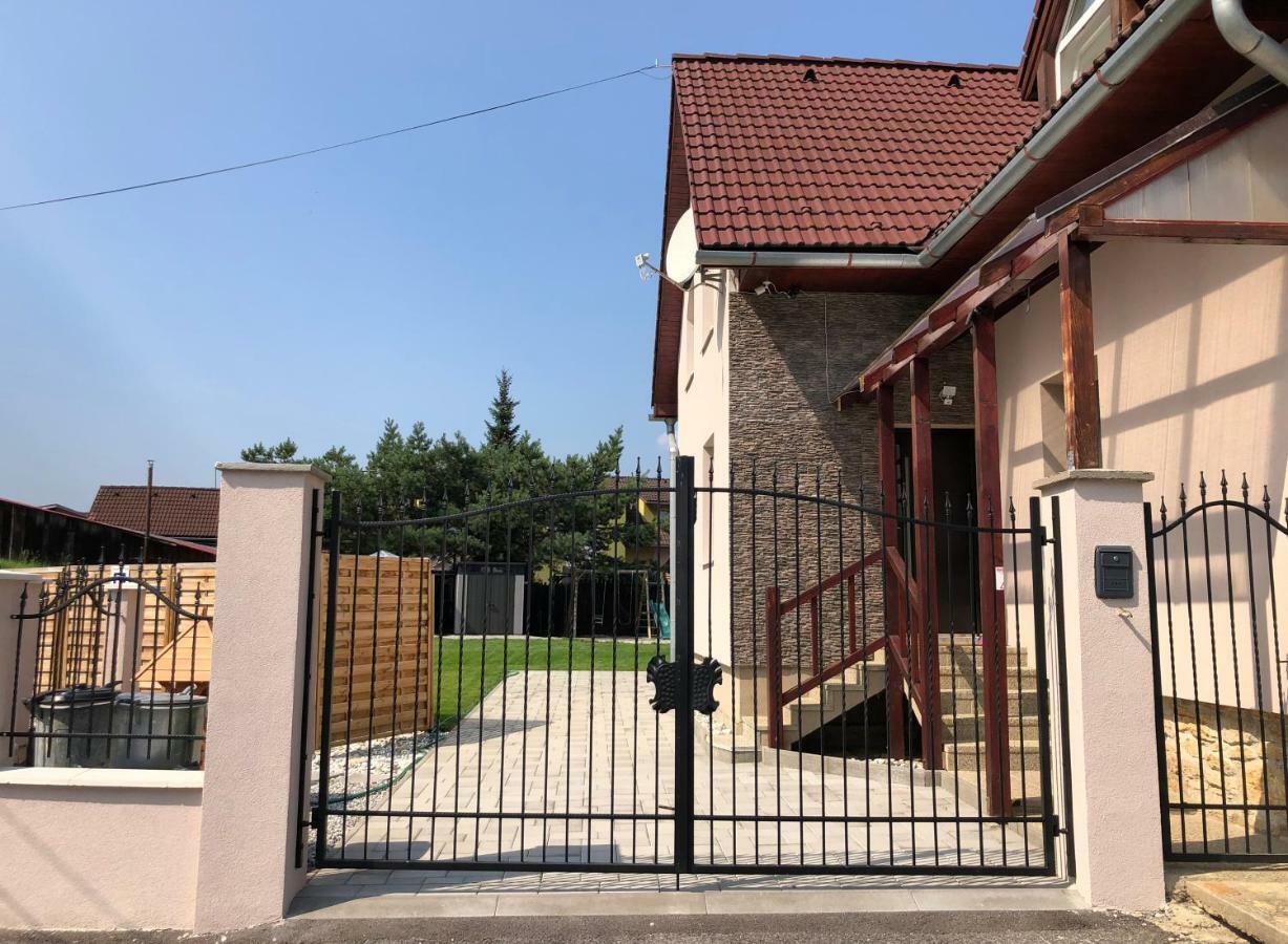 Villa Rustica Besenova Bagian luar foto
